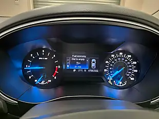 Used 2016 Ford Mondeo Zetec Silver - Interior and Exterior details 6