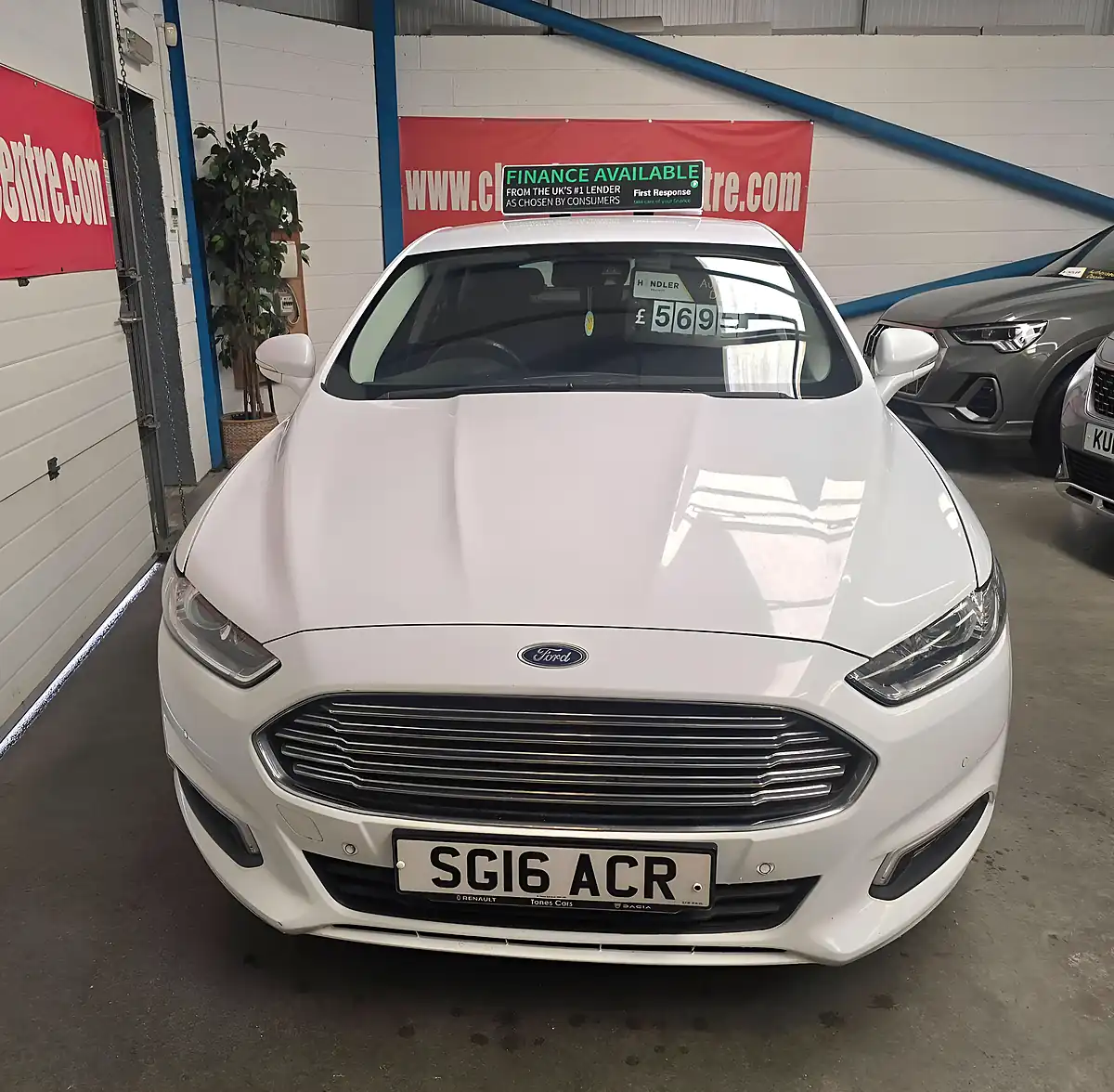 Used 2016 Ford Mondeo Zetec White - Interior and Exterior details 12
