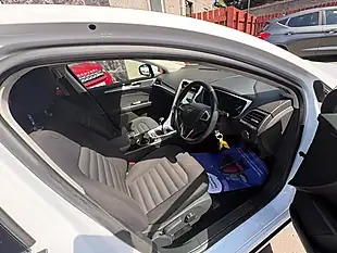 Used 2016 Ford Mondeo Zetec White - Interior and Exterior details 12