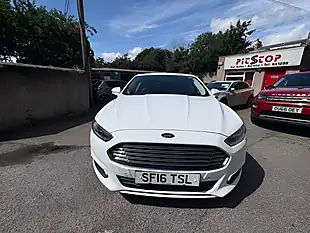 Used 2016 Ford Mondeo Zetec White - Interior and Exterior details 2
