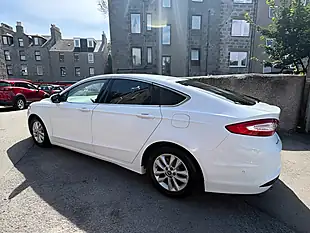 Used 2016 Ford Mondeo Zetec White - Interior and Exterior details 5