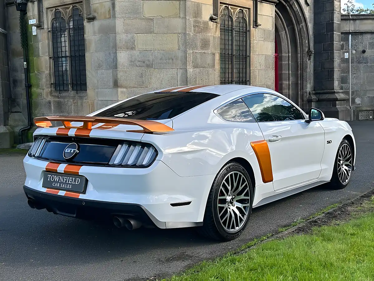 Used 2016 Ford Mustang GT Fastback White - Interior and Exterior details 4