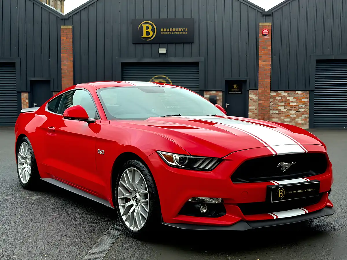 Used 2016 Ford Mustang GT Red - Interior and Exterior details 16