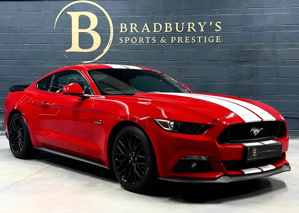 Used 2016 Ford Mustang GT Red - Interior and Exterior details 8