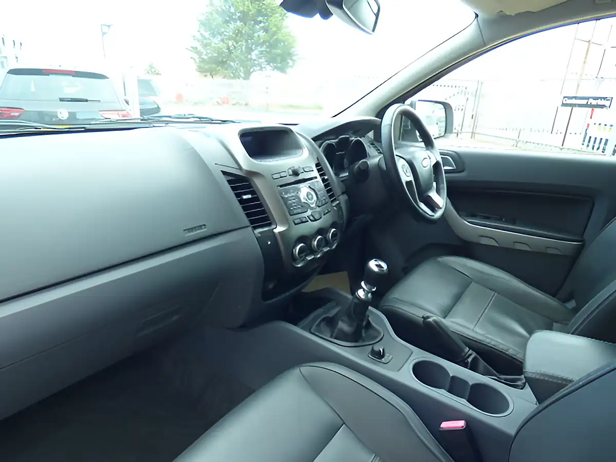 Used 2016 Ford Ranger Limited Silver - Interior and Exterior details 10