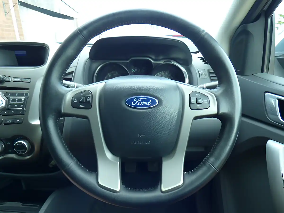 Used 2016 Ford Ranger Limited Silver - Interior and Exterior details 13