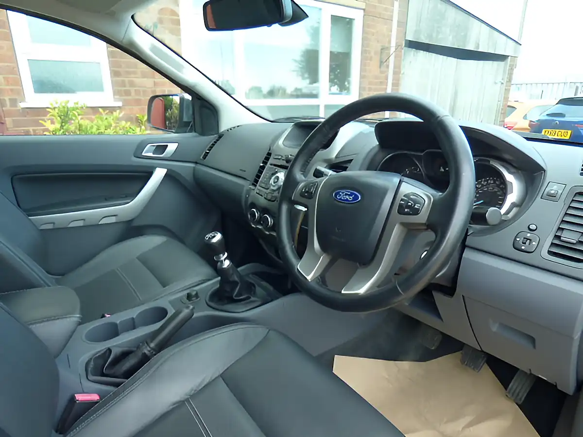 Used 2016 Ford Ranger Limited Silver - Interior and Exterior details 9