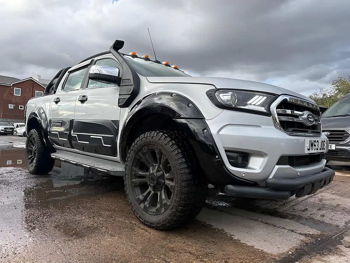 Used 2016 Ford Ranger Limited Silver - Interior and Exterior details 14