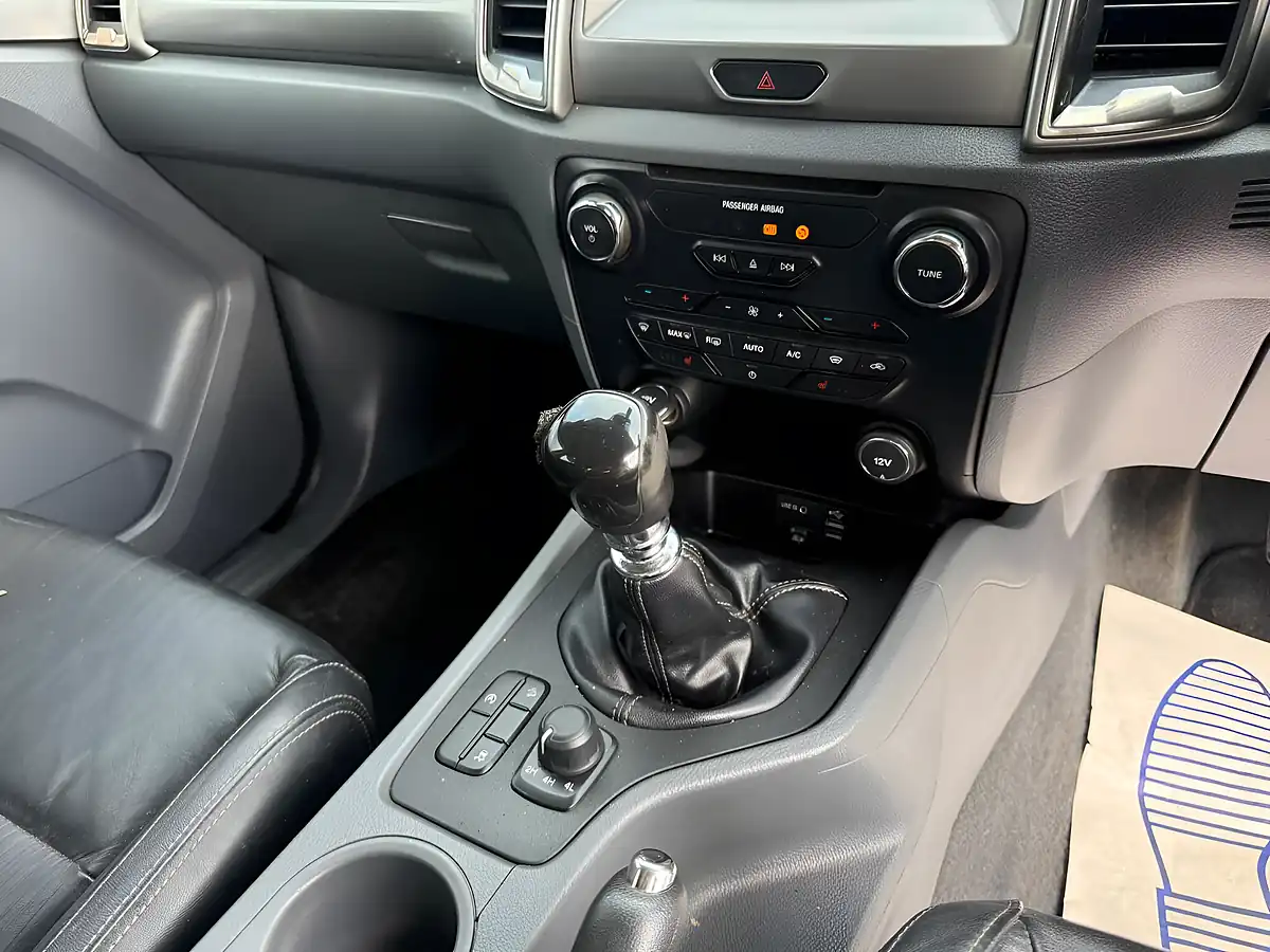 Used 2016 Ford Ranger Limited Silver - Interior and Exterior details 18