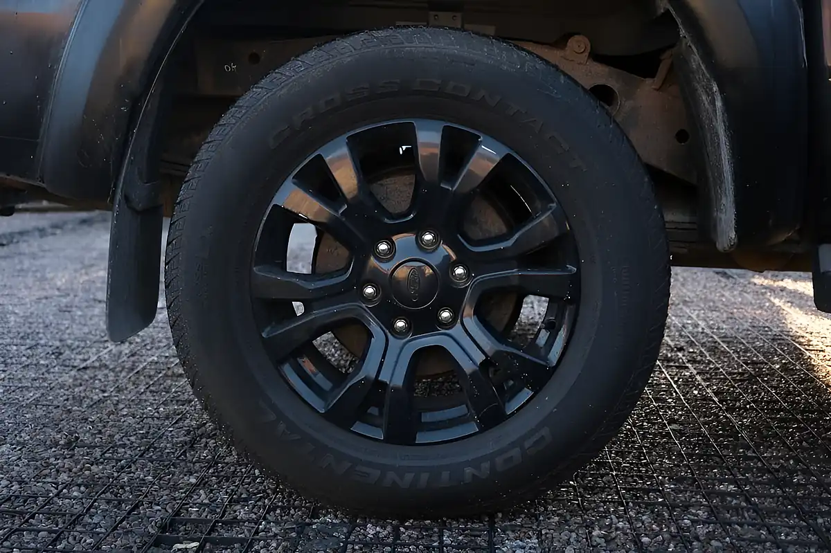 Used 2016 Ford Ranger Wildtrak Black - Interior and Exterior details 7