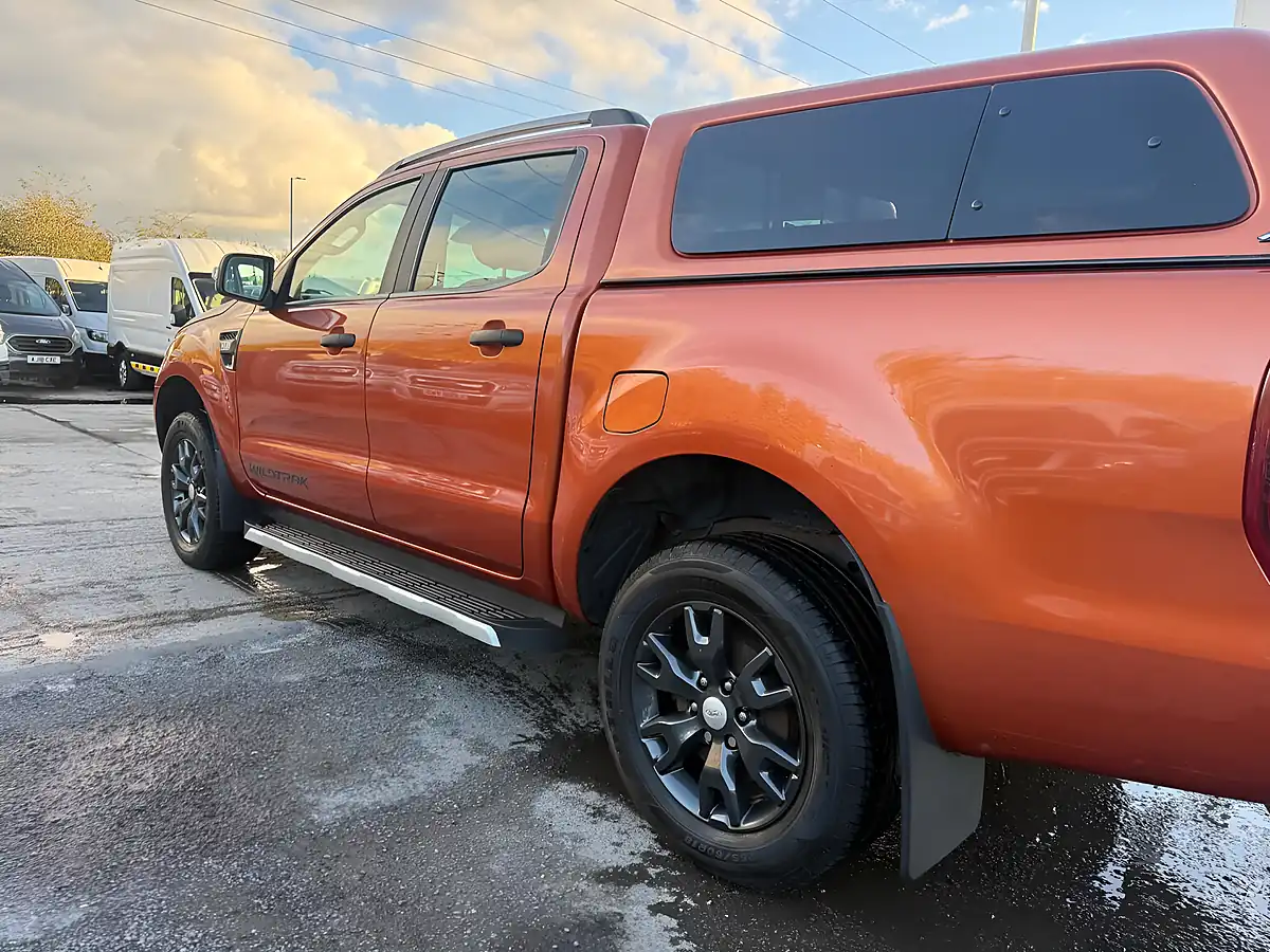 Used 2016 Ford Ranger Wildtrak Orange - Interior and Exterior details 11