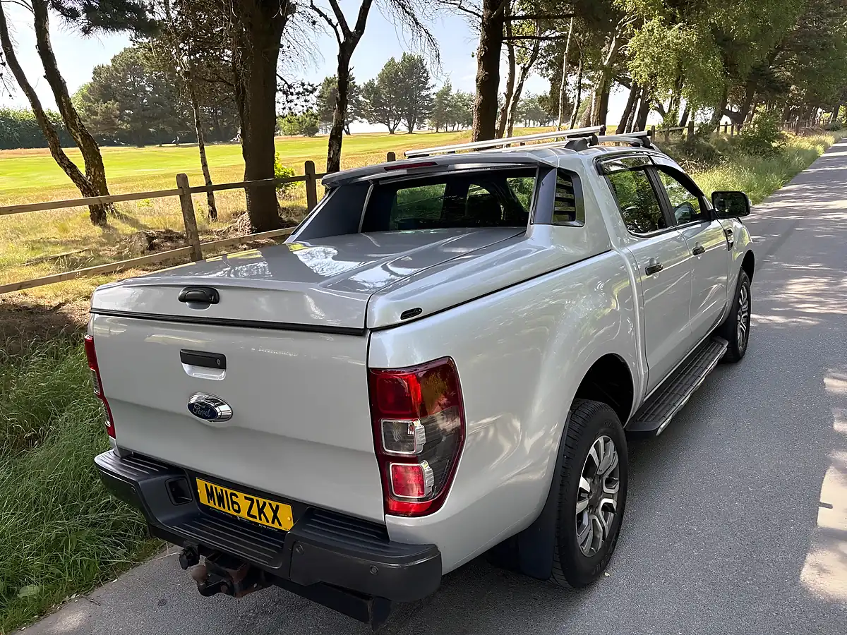 Used 2016 Ford Ranger Wildtrak Silver - Interior and Exterior details 10