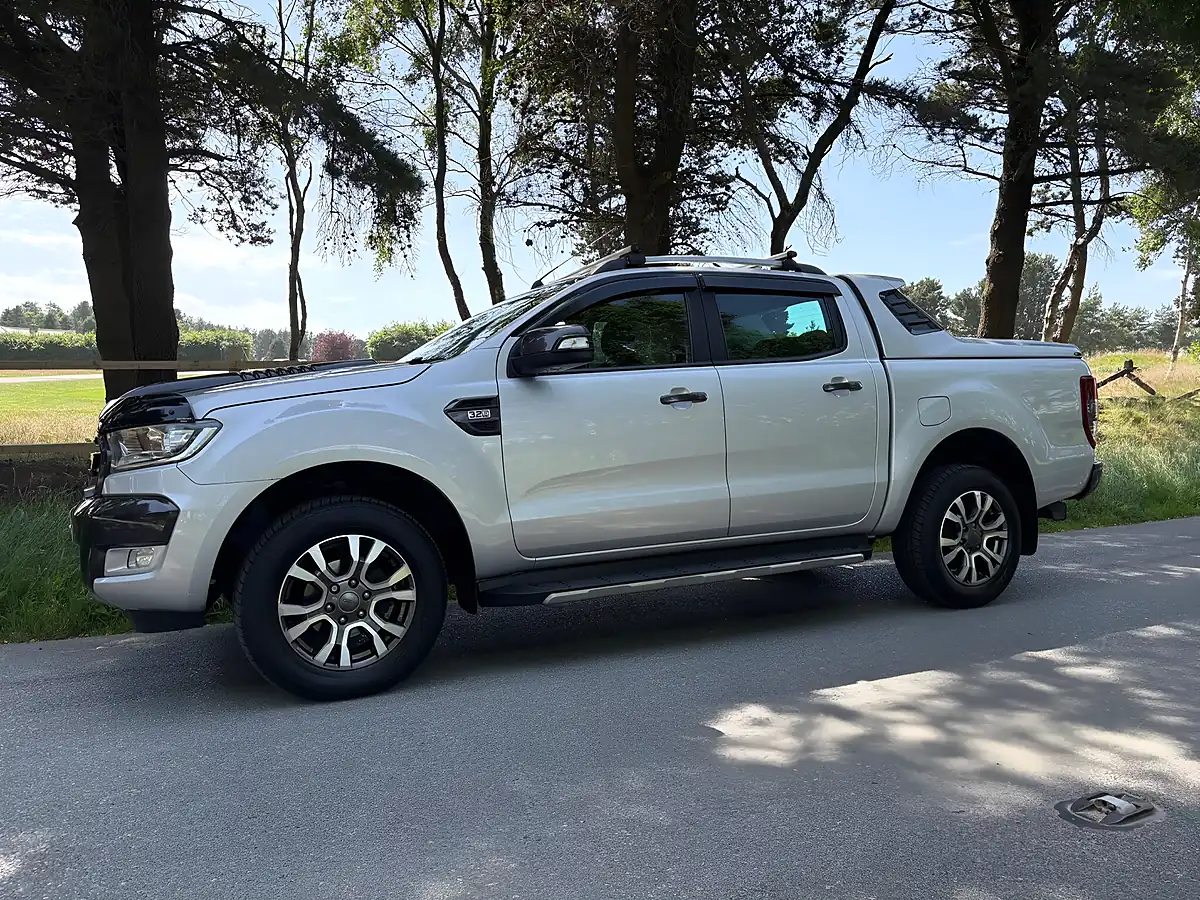 Used 2016 Ford Ranger Wildtrak Silver - Interior and Exterior details 14