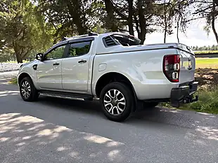 Used 2016 Ford Ranger Wildtrak Silver - Interior and Exterior details 17