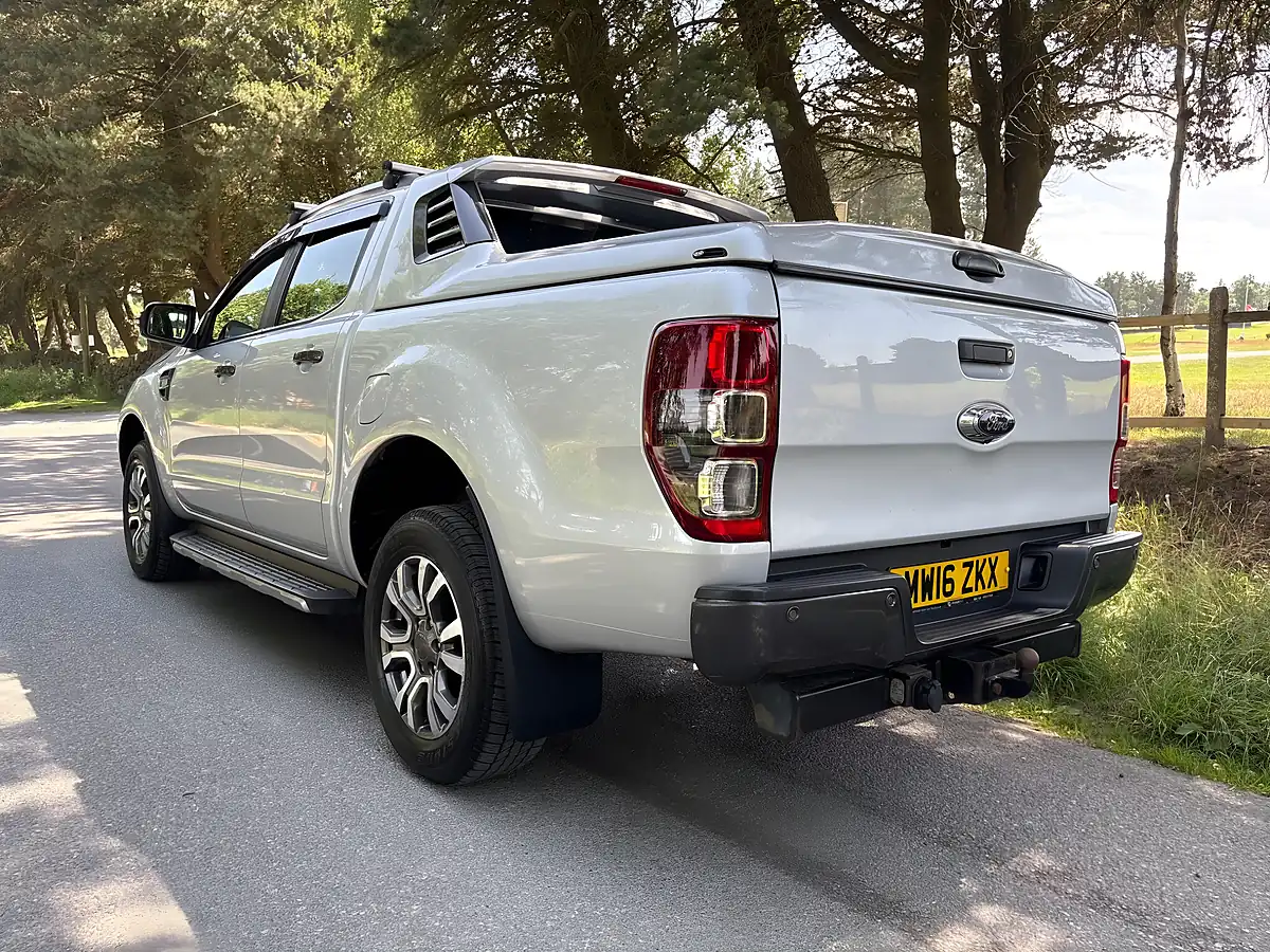 Used 2016 Ford Ranger Wildtrak Silver - Interior and Exterior details 18