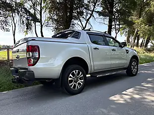 Used 2016 Ford Ranger Wildtrak Silver - Interior and Exterior details 6