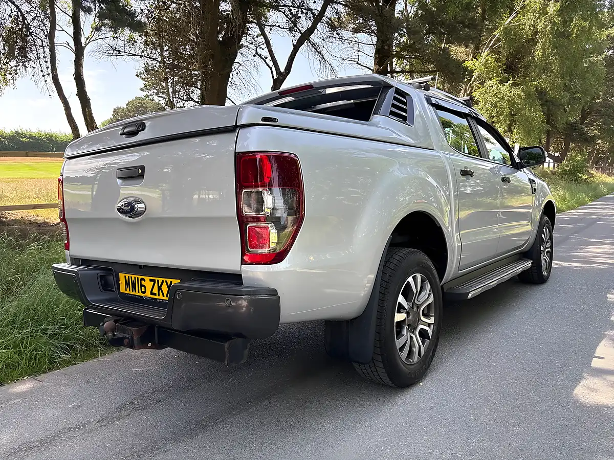 Used 2016 Ford Ranger Wildtrak Silver - Interior and Exterior details 7