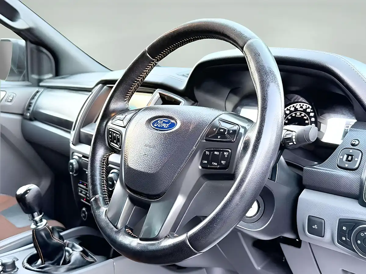 Used 2016 Ford Ranger Wildtrak Silver - Interior and Exterior details 10