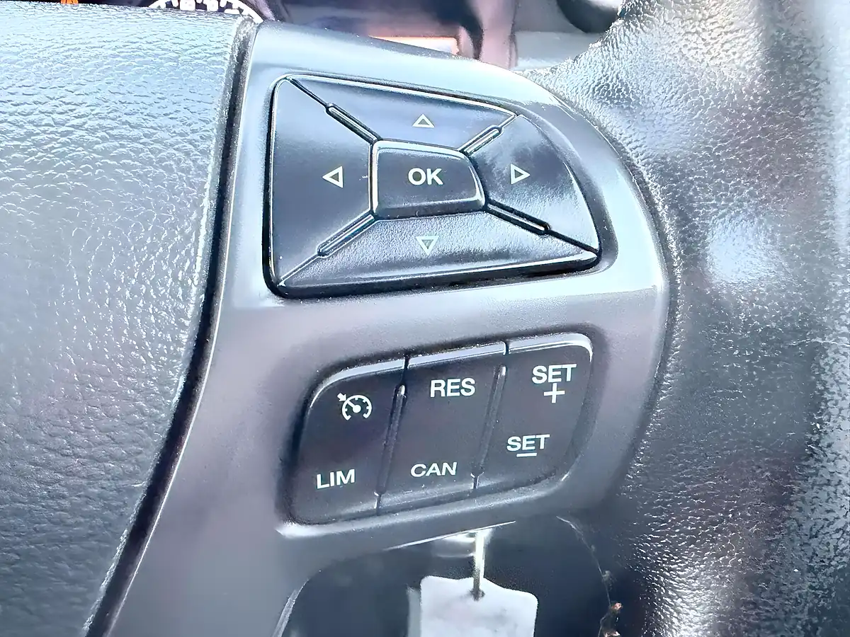 Used 2016 Ford Ranger Wildtrak Silver - Interior and Exterior details 15