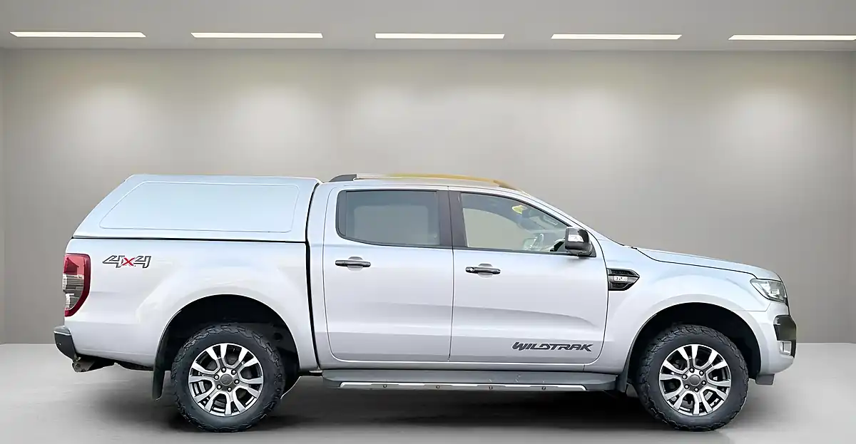 Used 2016 Ford Ranger Wildtrak Silver - Interior and Exterior details 4