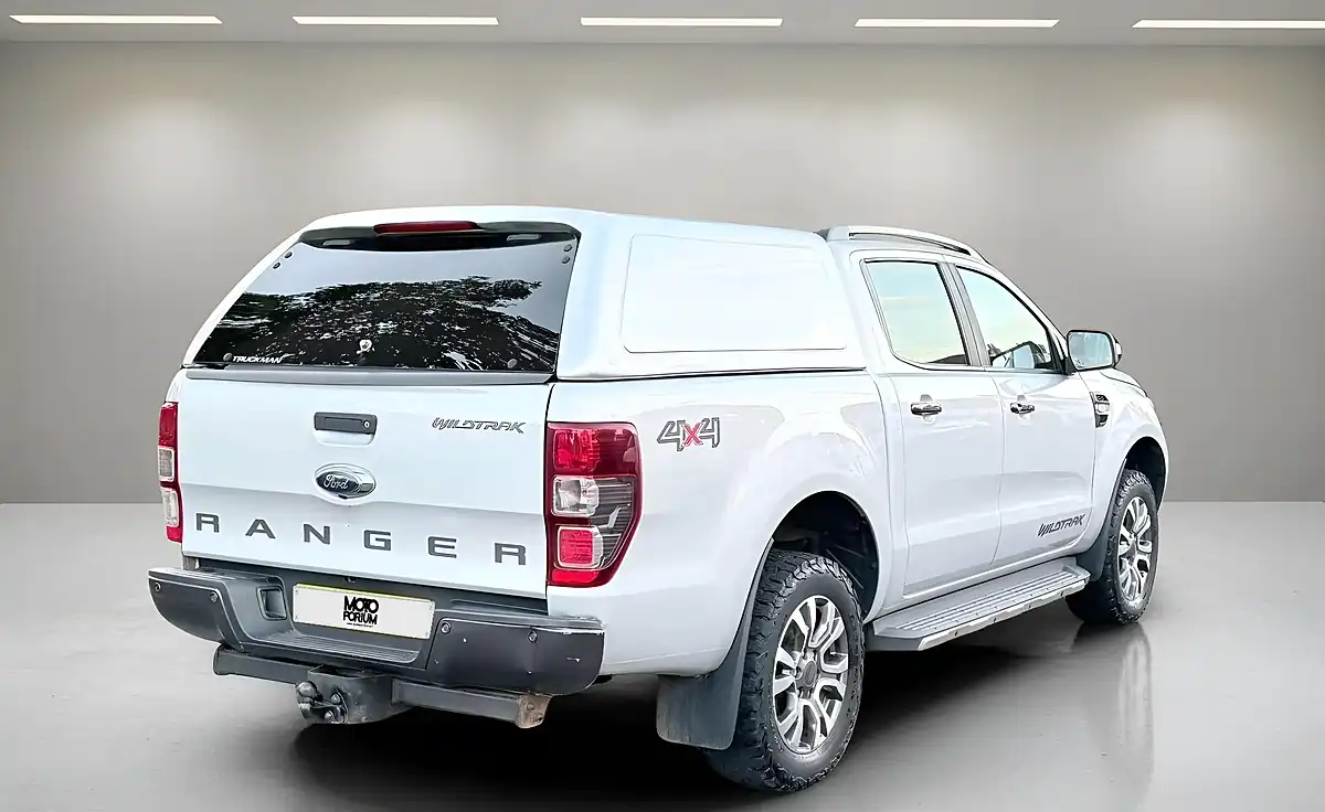 Used 2016 Ford Ranger Wildtrak Silver - Interior and Exterior details 8