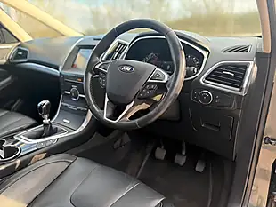 Used 2016 Ford S-Max Green - Interior and Exterior details 14
