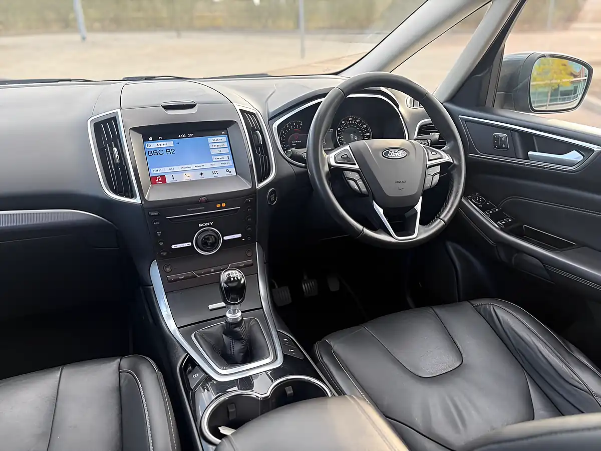 Used 2016 Ford S-Max Green - Interior and Exterior details 20