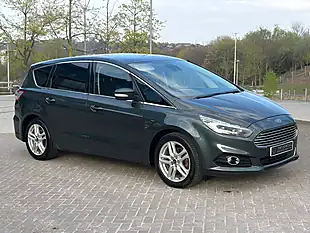 Used 2016 Ford S-Max Green - Interior and Exterior details 7