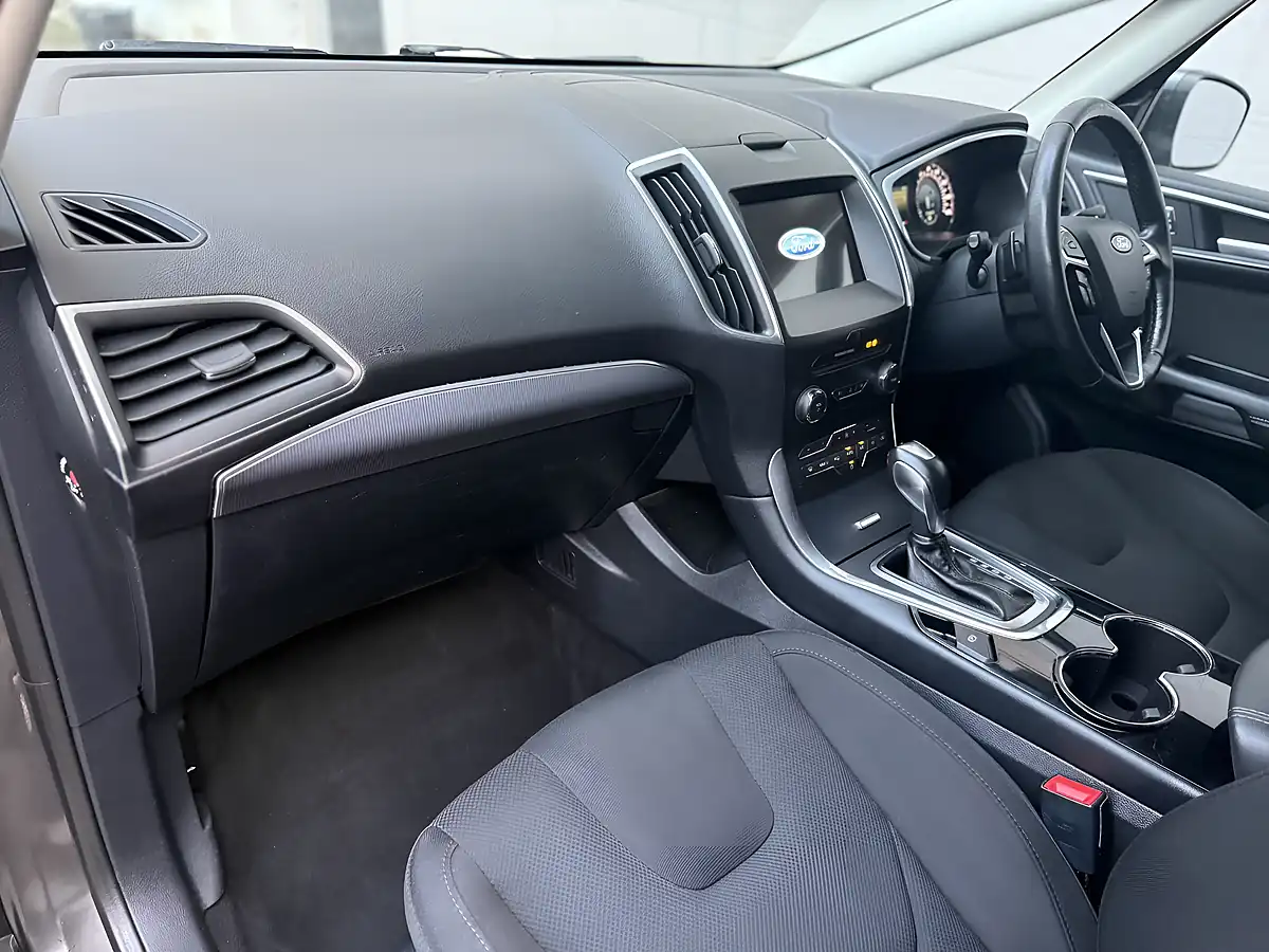 Used 2016 Ford S-Max Titanium Grey - Interior and Exterior details 12