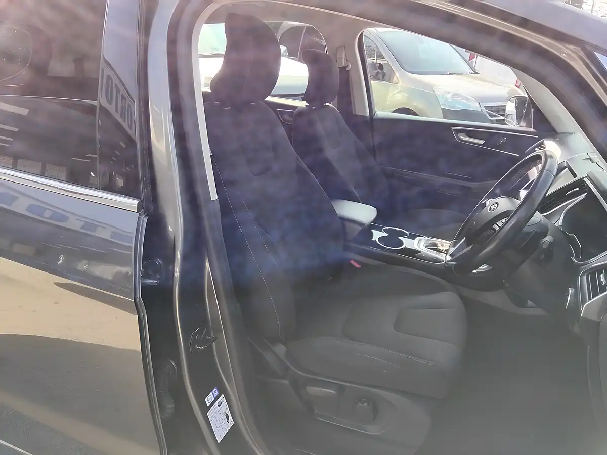 Used 2016 Ford S-Max Titanium Grey - Interior and Exterior details 16