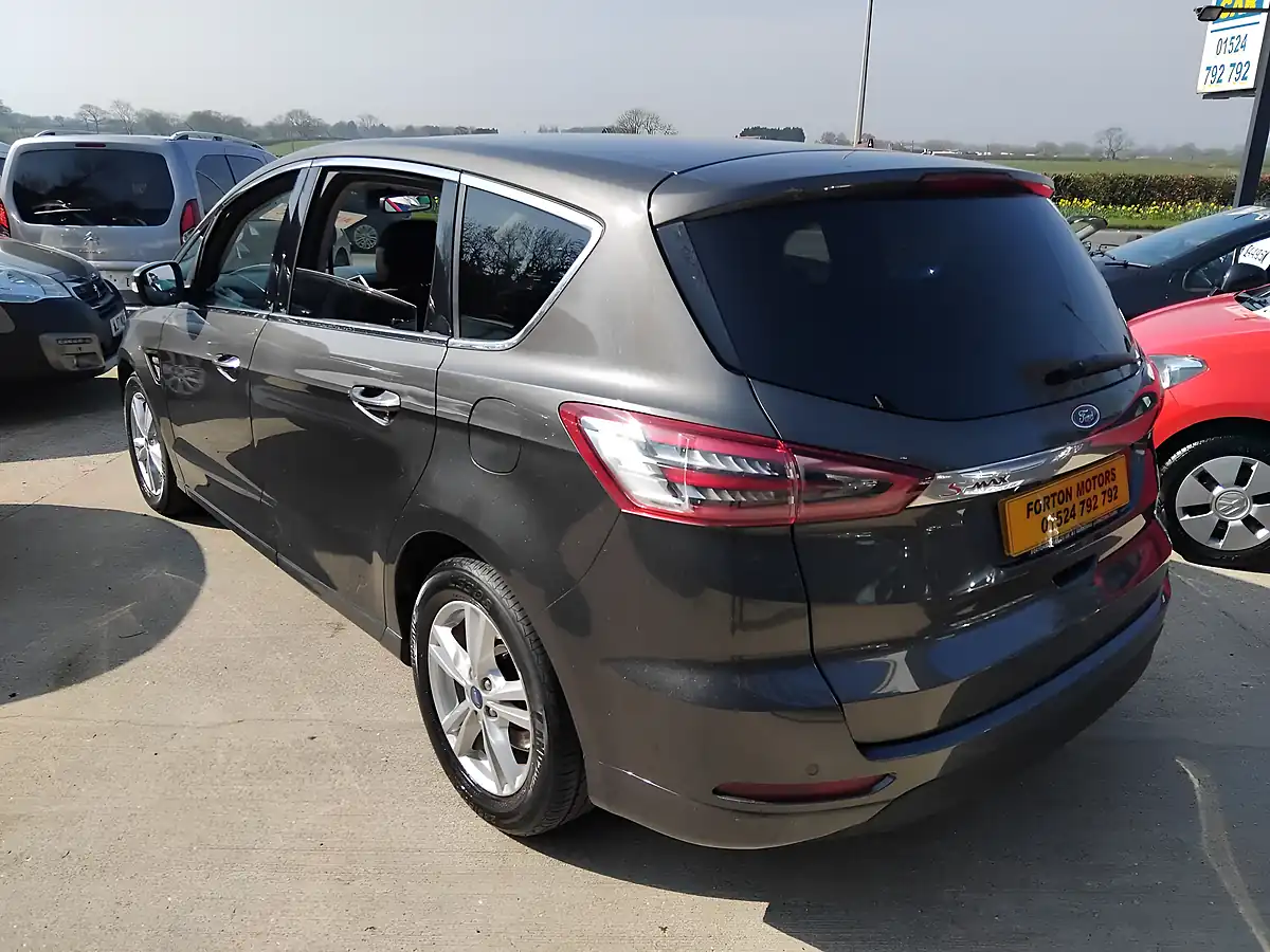Used 2016 Ford S-Max Titanium Grey - Interior and Exterior details 6