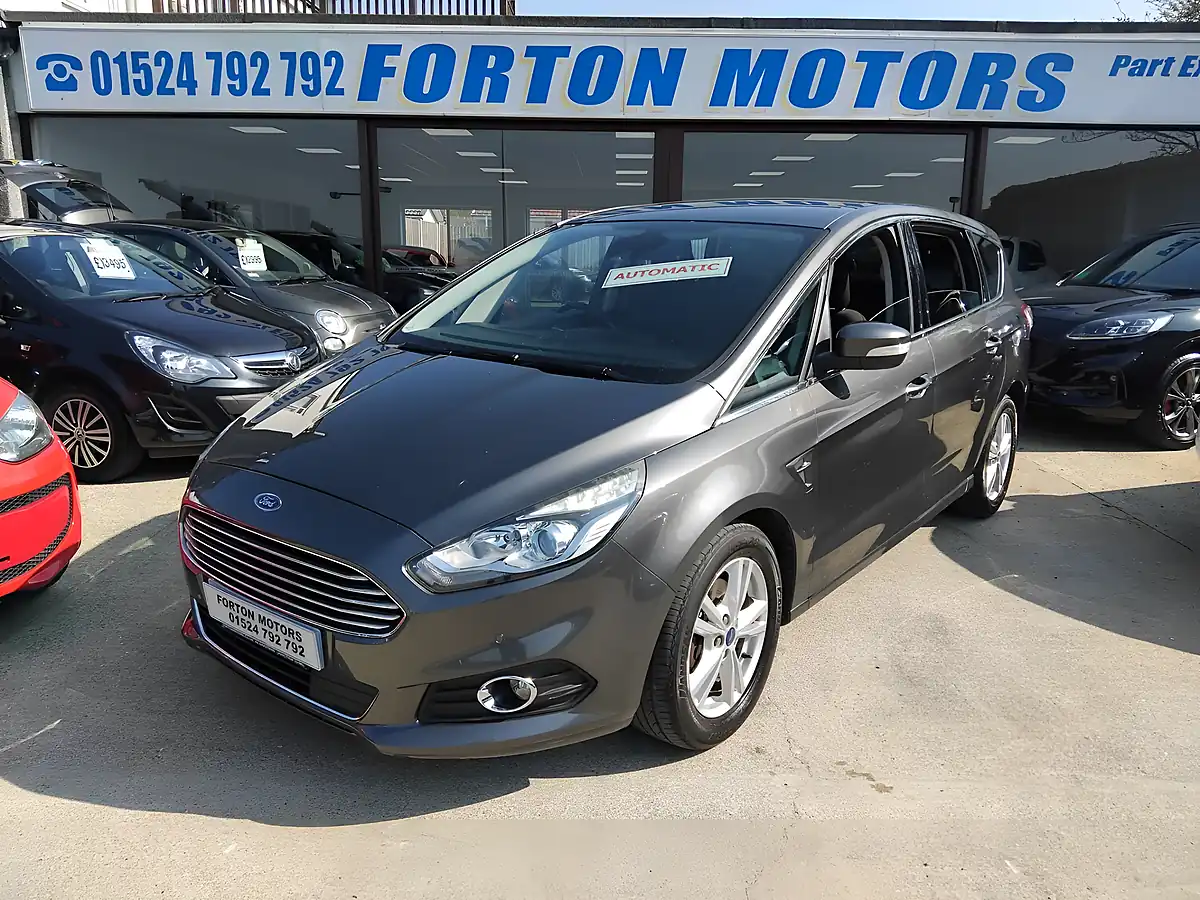 Used 2016 Ford S-Max Titanium Grey - Interior and Exterior details 9