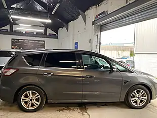 Used 2016 Ford S-Max Titanium Grey - Interior and Exterior details 10