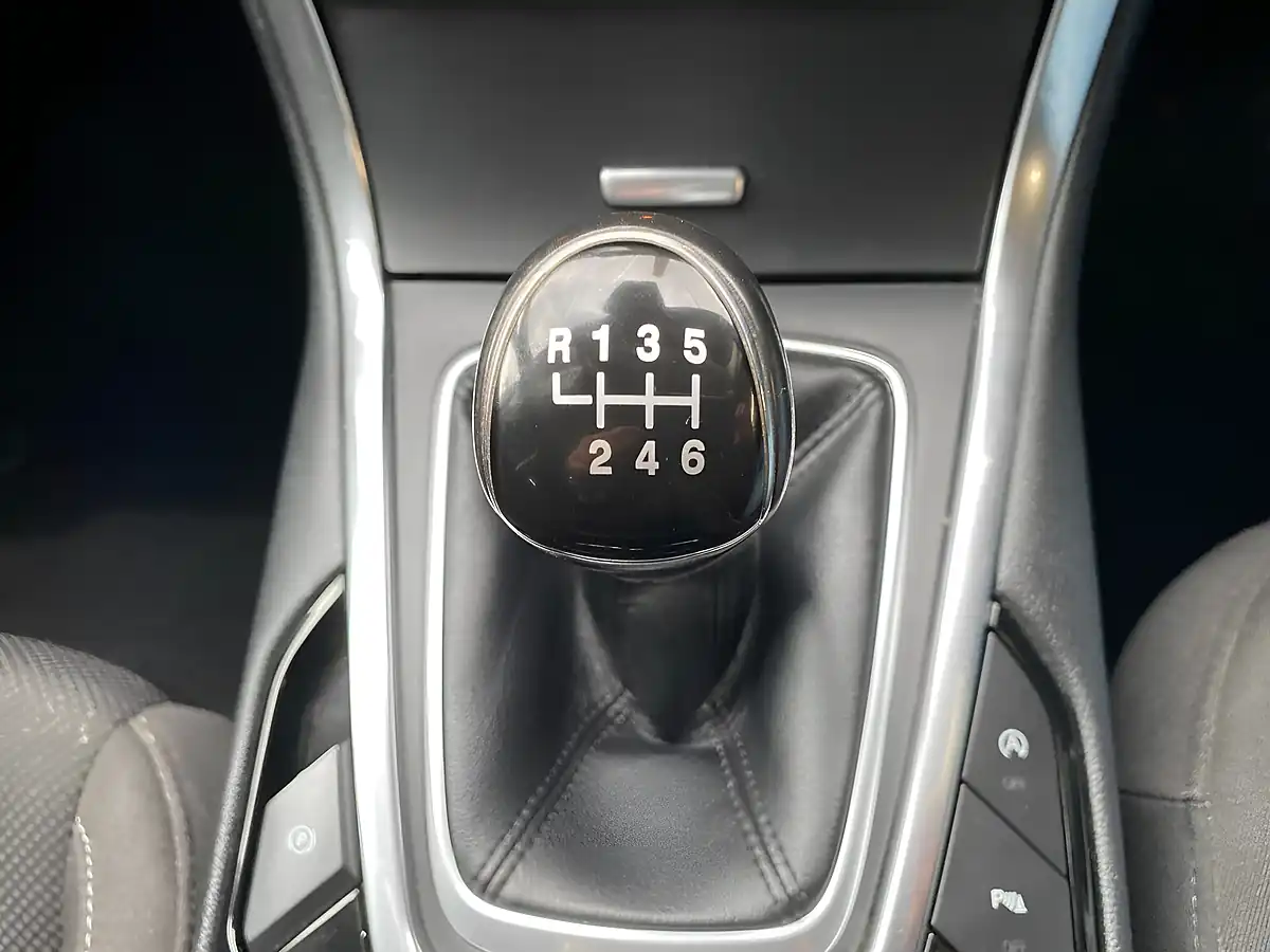 Used 2016 Ford S-Max Titanium Grey - Interior and Exterior details 16