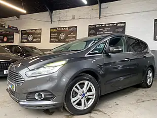 Used 2016 Ford S-Max Titanium Grey - Interior and Exterior details 3