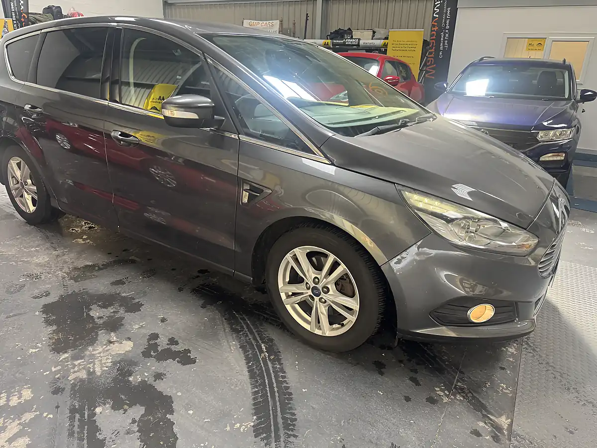 Used 2016 Ford S-Max Titanium Grey Metallic - Interior and Exterior details 2
