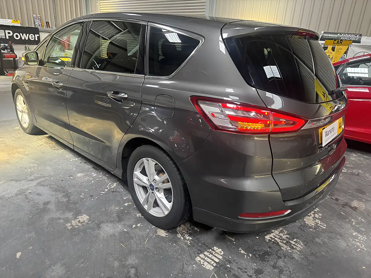 Used 2016 Ford S-Max Titanium Grey Metallic - Interior and Exterior details 8