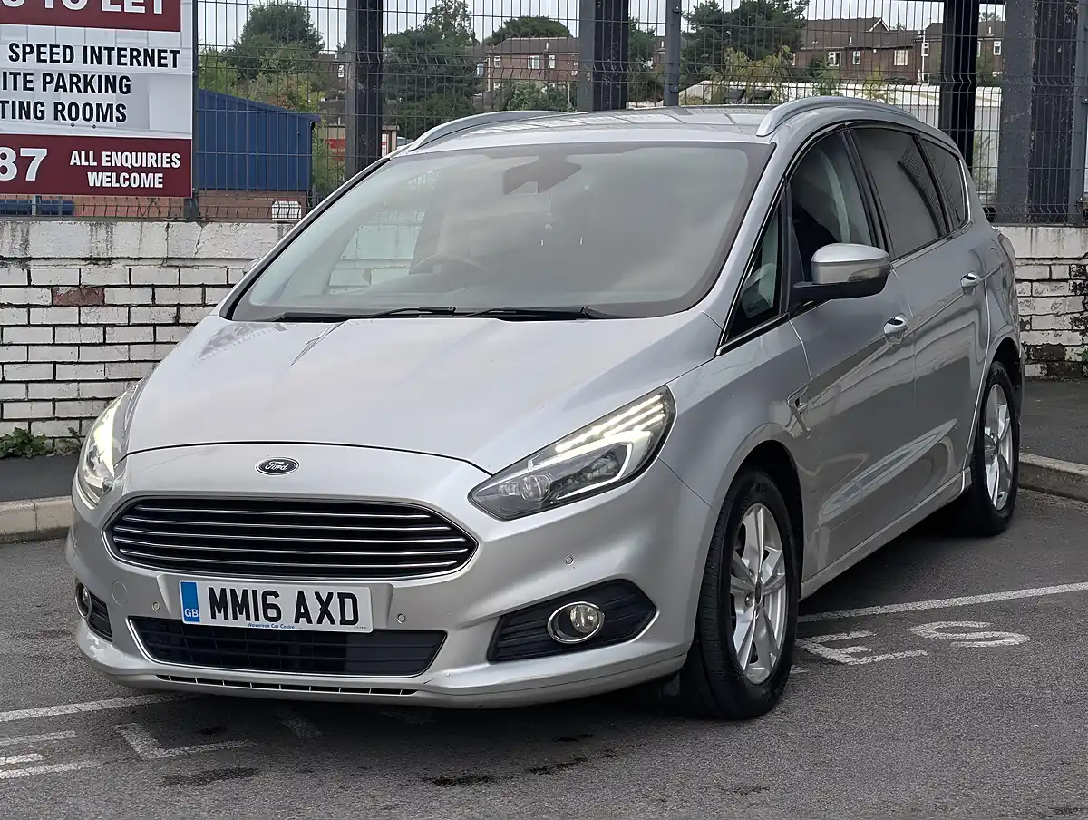 Used 2016 Ford S-Max Titanium - Interior and Exterior details 3