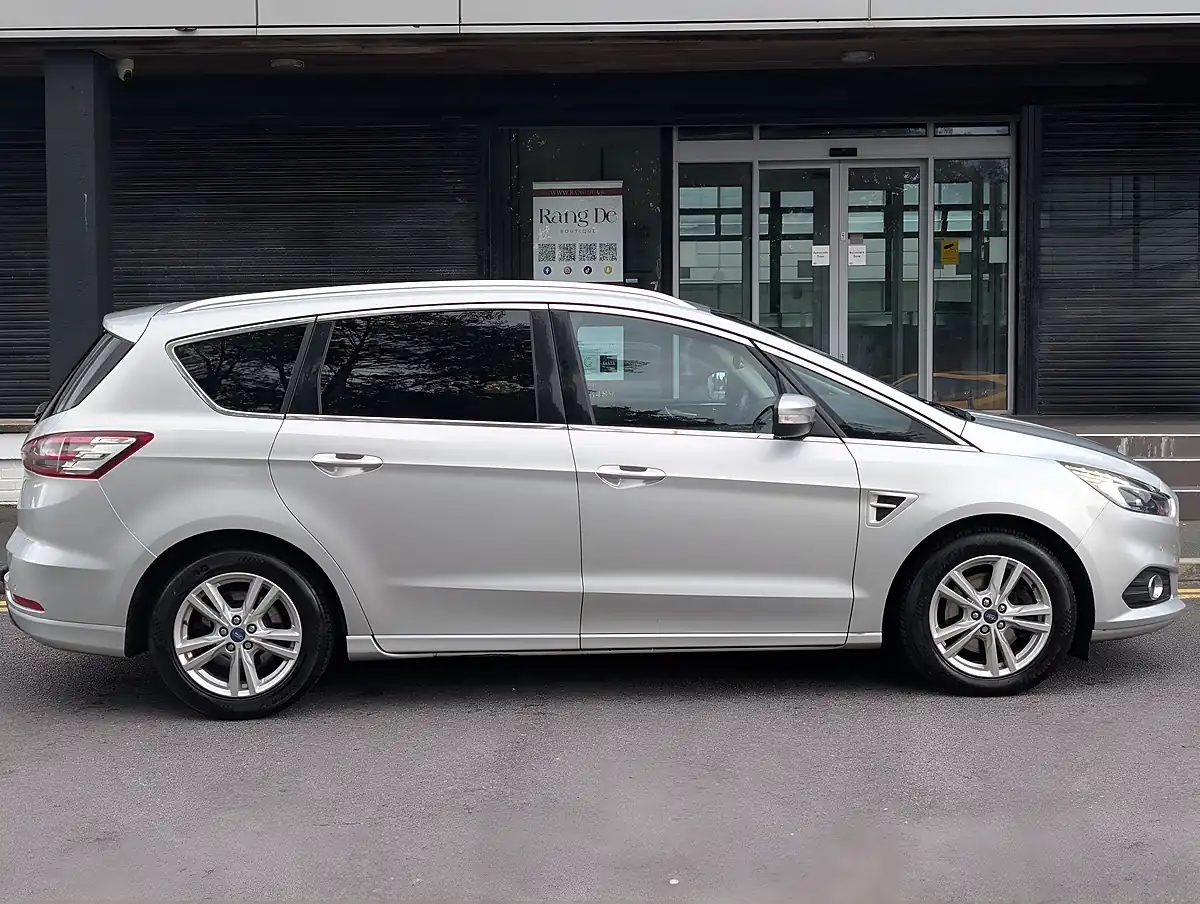 Used 2016 Ford S-Max Titanium - Interior and Exterior details 8