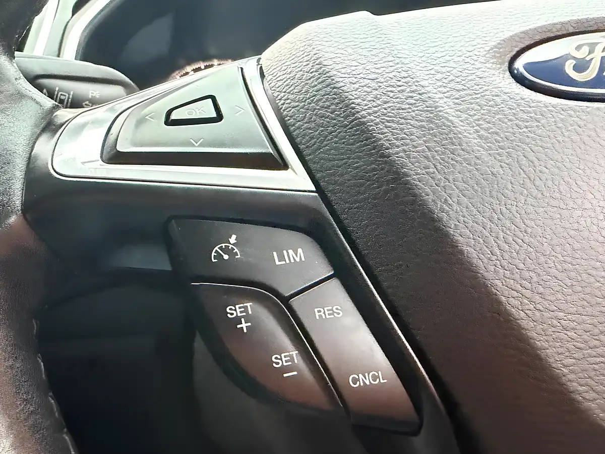 Used 2016 Ford S-Max Titanium Silver - Interior and Exterior details 20