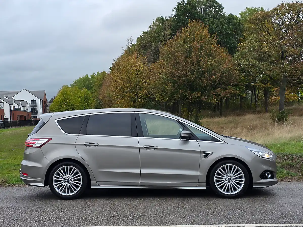 Used 2016 Ford S-Max Titanium Sport Silver - Interior and Exterior details 8