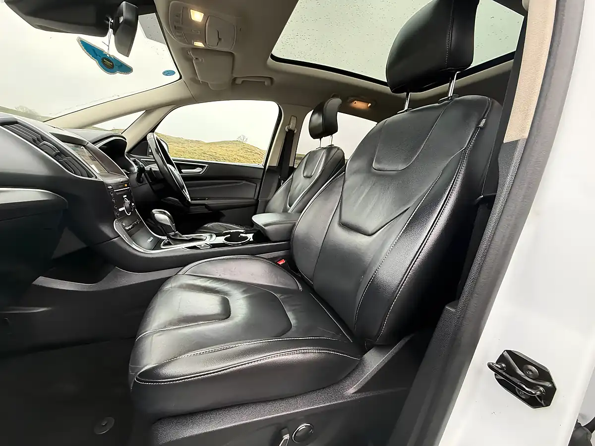 Used 2016 Ford S-Max Titanium Sport White - Interior and Exterior details 17