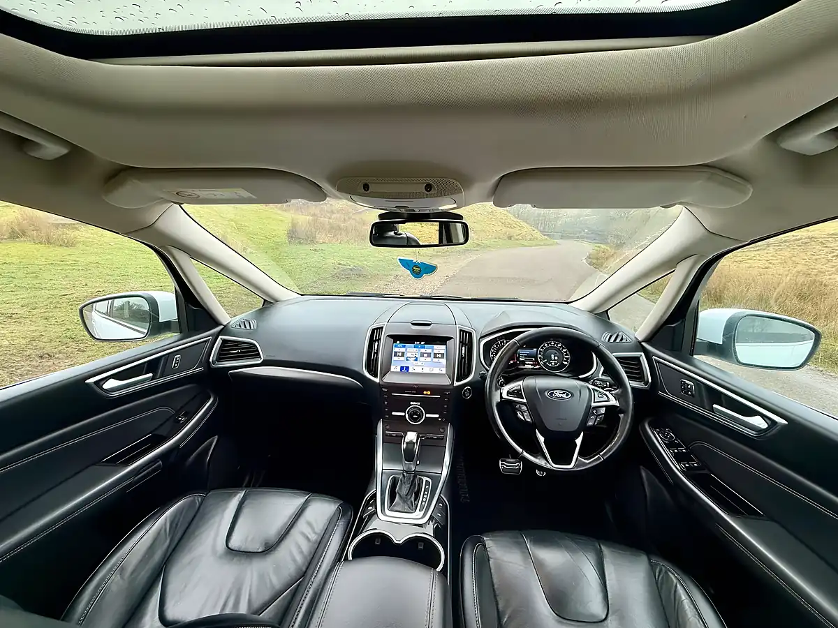 Used 2016 Ford S-Max Titanium Sport White - Interior and Exterior details 7