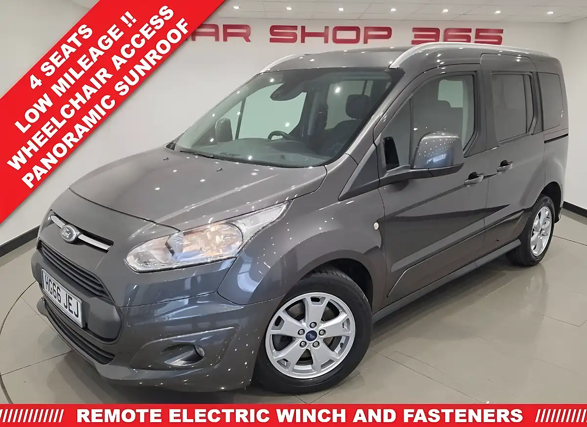 Used 2016 Ford Tourneo Connect Titanium Grey - Front View