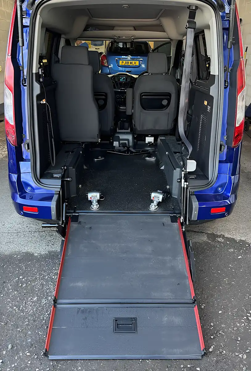 Used 2016 Ford Tourneo Connect Titanium Wheel Chair Access Blue - Interior and Exterior details 12