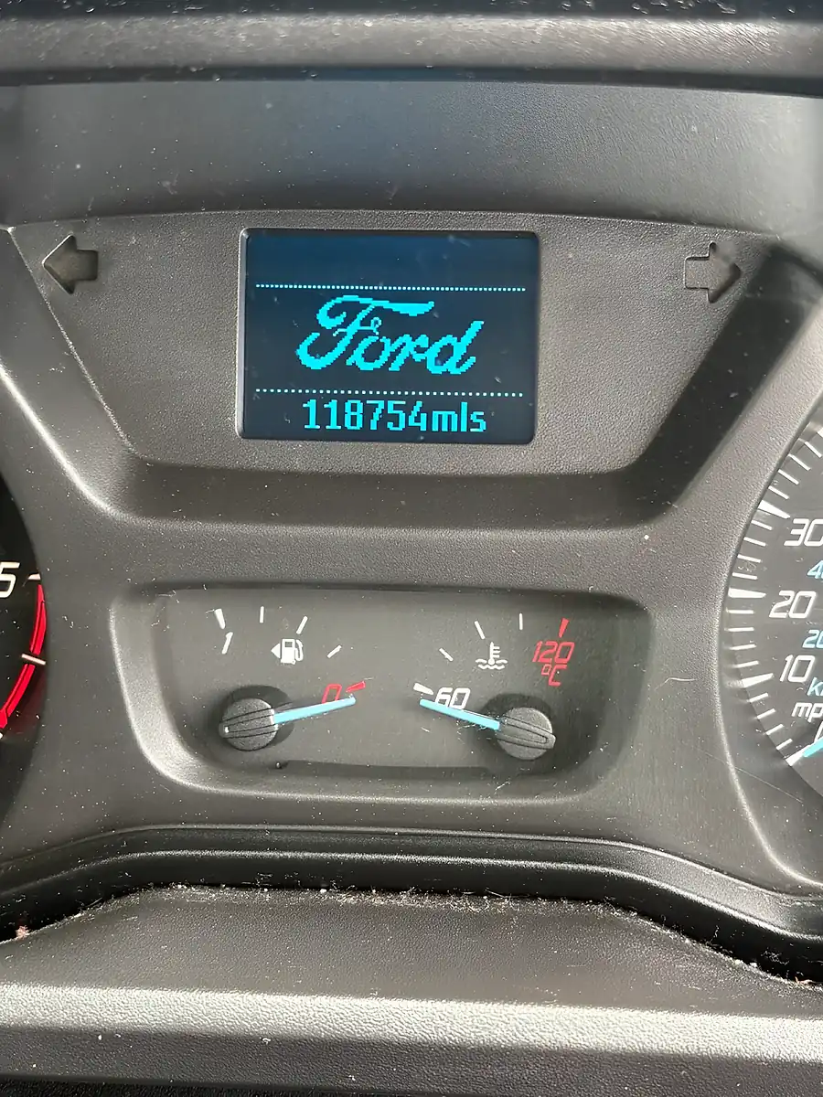 Used 2016 Ford Tourneo Custom Titanium Silver - Interior and Exterior details 13