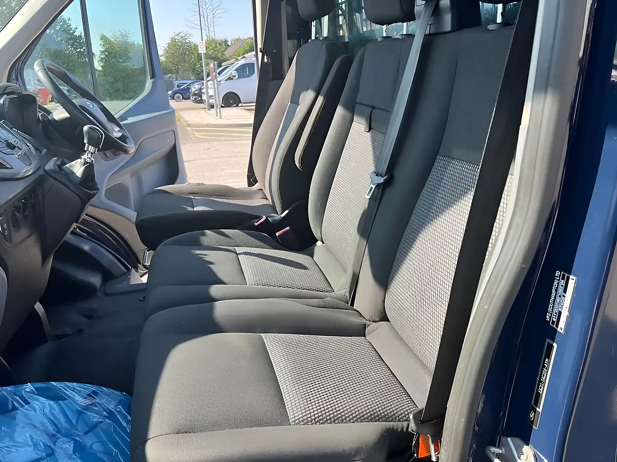 Used 2016 Ford Transit 310 Dropside Blue - Interior and Exterior details 12