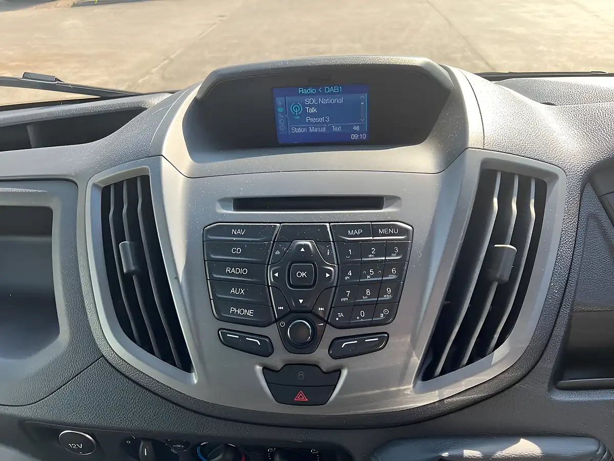 Used 2016 Ford Transit 310 Dropside Blue - Interior and Exterior details 17