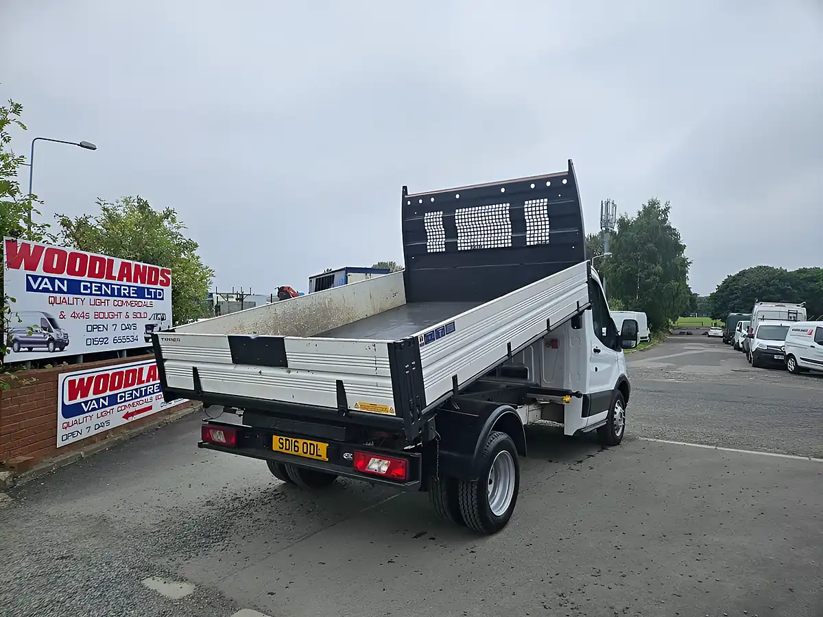 Used 2016 Ford Transit 350 Chassis Cab White - Interior and Exterior details 10