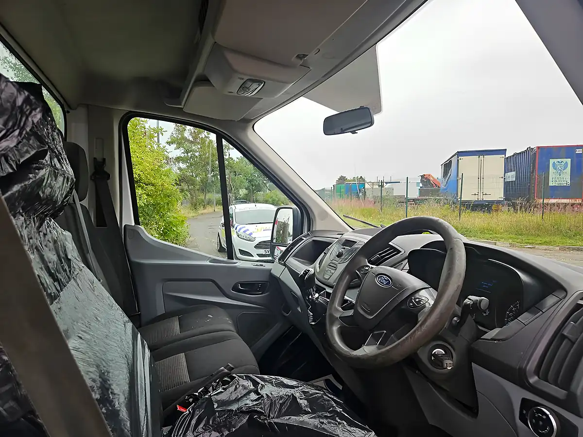 Used 2016 Ford Transit 350 Chassis Cab White - Interior and Exterior details 11